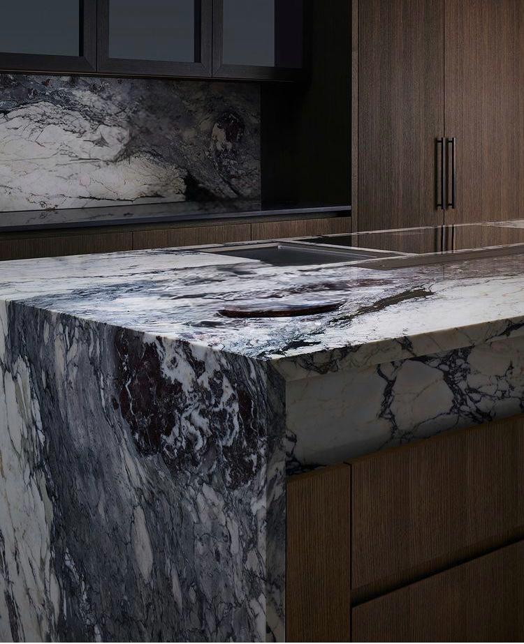 Breccia Counter & Wall